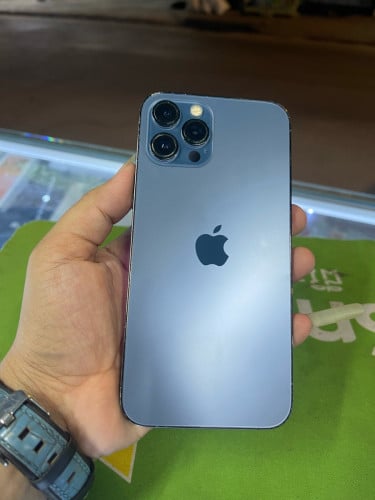 iPhone 12pm ស្អាតមានស្កេនអេក្រង់GX 250$