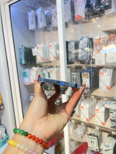 iPhone 13/128GB/LLថ្ម92%តួរបាន97%