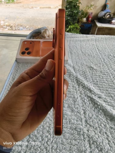 IPhone 17 Pro Max Code CH/A 256GB សាណុំហ្សុីនណែន