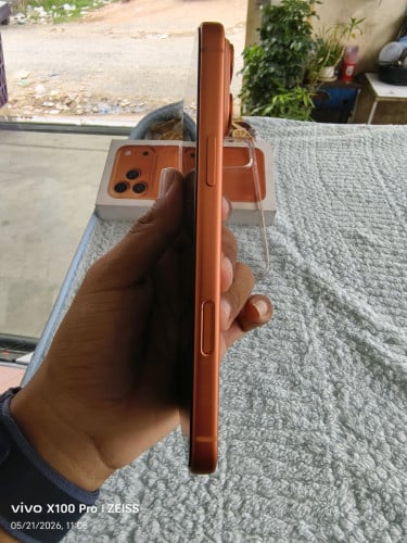 IPhone 17 Pro Max Code CH/A 256GB សាណុំហ្សុីនណែន