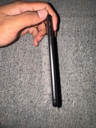 iPhone 8 LL/A 64G