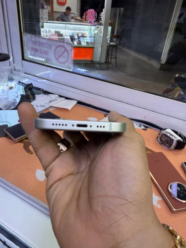 Iphone12 64G Sim2 battery 87% ហ្សីន