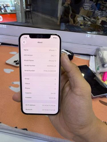 Iphone12 64G Sim2 battery 87% ហ្សីន