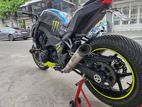 Kawasaki Z1000