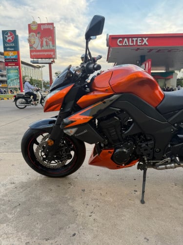 Kawasaki Z1000