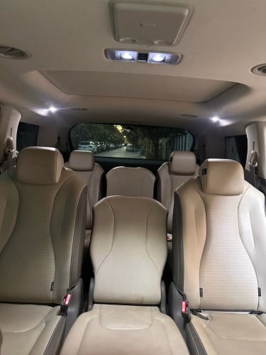 Kia Carnival 022