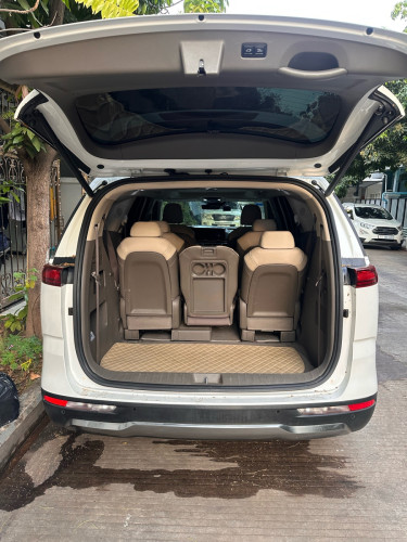 Kia Carnival 022
