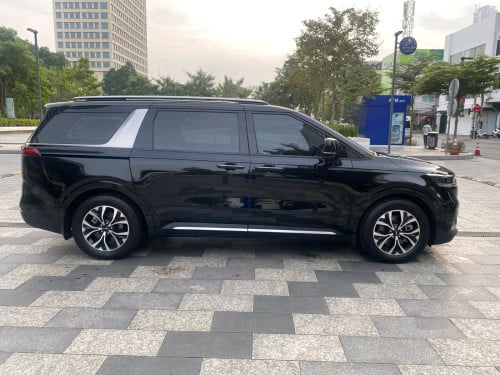 Kia carnivall ឆ្នាំ2022 full option sinagtur បើកដំបូលពីរតង់ កុងទ័រឌីជីថល កាំម៉េរ៉ា360 ចង្កិះលេខមួល