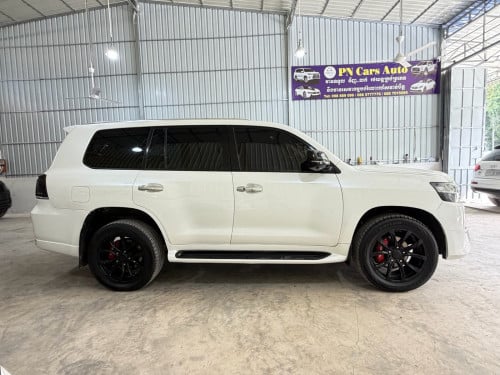 Land Cruiser year 2008up2021 V6 gasoline