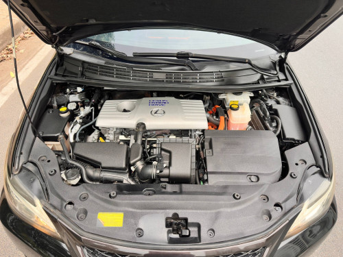 Lexus CT 200h 2011 Full option
