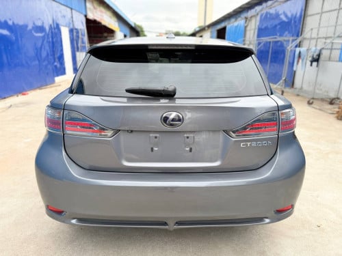 Lexus CT200h 2012 Full Premium​ ឃ្មុំ​ហ្ស៊ីន​ ឡានថ្មី​ទាំង​ក្នុង​ទាំង​ក្រៅ