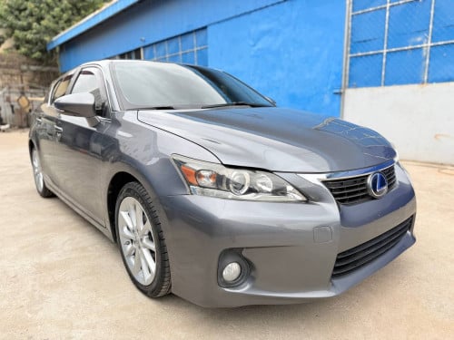 Lexus CT200h 2012 Full Premium​ ឃ្មុំ​ហ្ស៊ីន​ ឡានថ្មី​ទាំង​ក្នុង​ទាំង​ក្រៅ