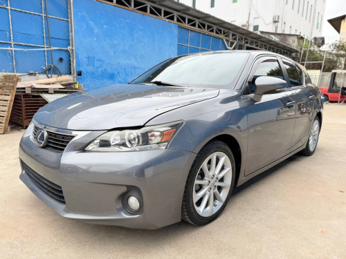 Lexus CT200h 2012 Full Premium​ ឃ្មុំ​ហ្ស៊ីន​ ឡានថ្មី​ទាំង​ក្នុង​ទាំង​ក្រៅ