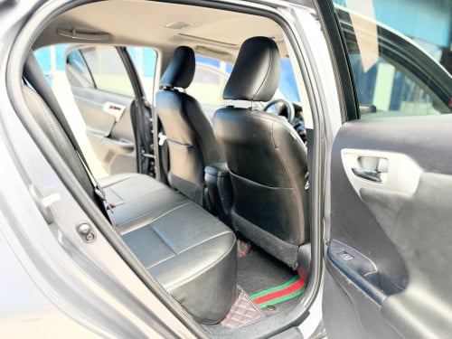 Lexus CT200h 2012 Full Premium​ ឃ្មុំ​ហ្ស៊ីន​ ឡានថ្មី​ទាំង​ក្នុង​ទាំង​ក្រៅ