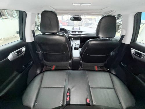 Lexus CT200h 2012 Full Premium​ ឃ្មុំ​ហ្ស៊ីន​ ឡានថ្មី​ទាំង​ក្នុង​ទាំង​ក្រៅ