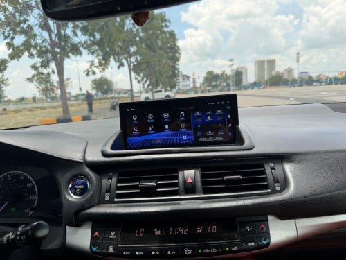 Lexus CT200h 2013 F-sport up 2022 ក្នុងក្រៅ