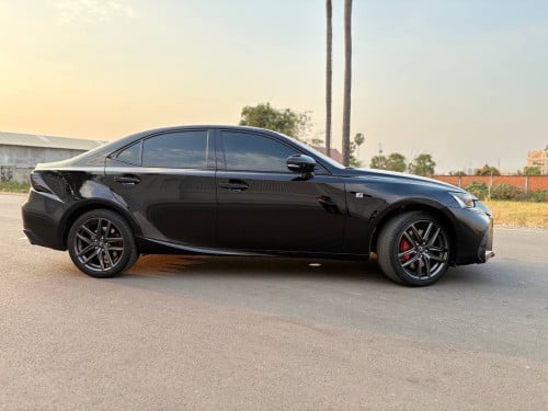 Lexus IS200T F-Sport 2016 up IS300T