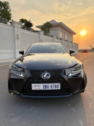 Lexus IS200T F-Sport 2016 up IS300T