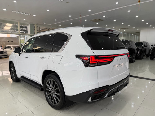 Lexus lx600 F-Sport 2023 7Seat Full option