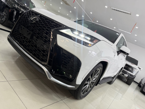 Lexus lx600 F-Sport 2023 7Seat Full option