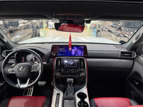 Lexus lx600 F-Sport 2023 7Seat Full option