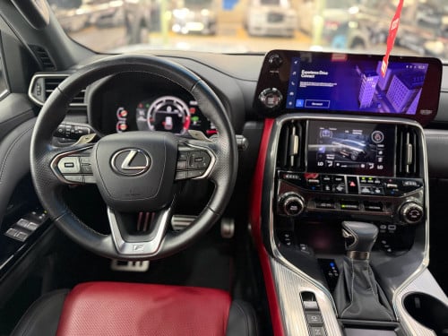 Lexus lx600 F-Sport 2023 7Seat Full option