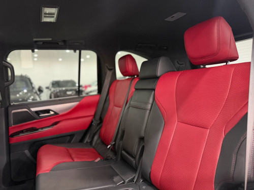 Lexus lx600 F-Sport 2023 7Seat Full option