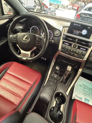 Lexus nx200T f-sport 2015 តមៃ្ល34900$ចរចា❤️