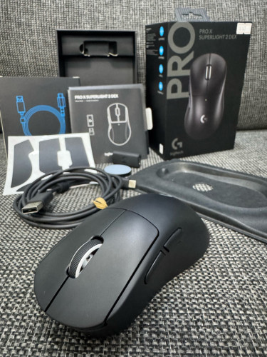 Logistic Pro X Superlight (Wireless Mouse)