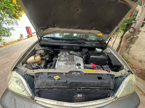 LUXUS RX300 ឆ្នាំ2002
