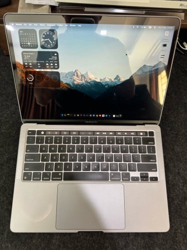 MacBook pro M1 13inch 256Gb(Sold)