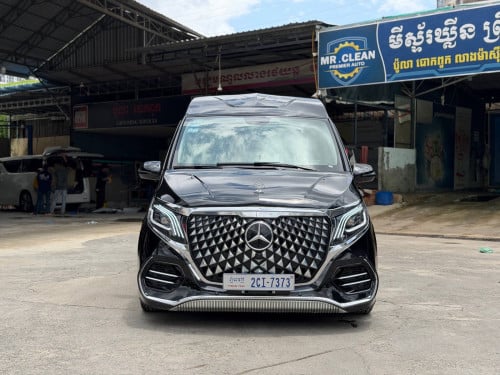 Mercedes Benz V-class