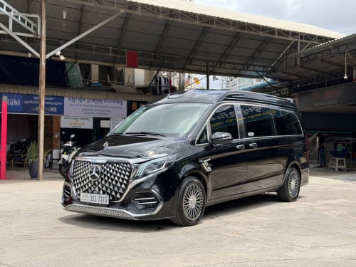 Mercedes Benz V-class