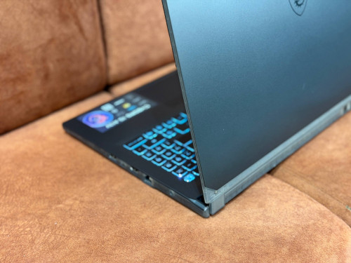 MSI Cyborg 15 A13VF ( 99% )CPU Core i7-13th, RAM 16GB, SSD 512GB, VGA Nvidia RTX4060 8GB