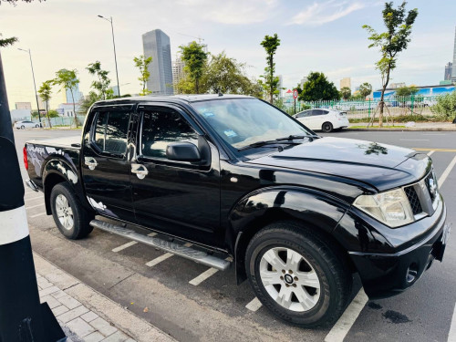 NAVARA 07ប៉ុង2ឡានមហាខ្ចី
