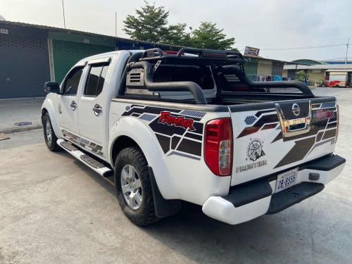 NISSAN FRONTIER 2005 V6 P1 សាំង +ហ្គាស