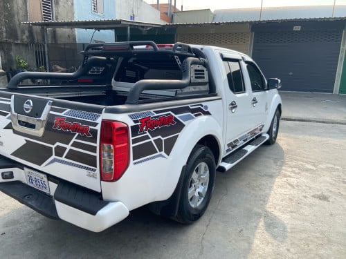 NISSAN FRONTIER 2005 V6 P1 សាំង +ហ្គាស