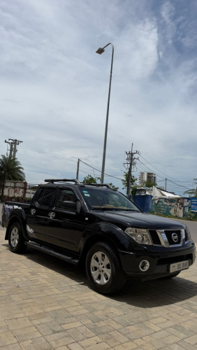 Nissan NAVARA ឆ្នាំ 06