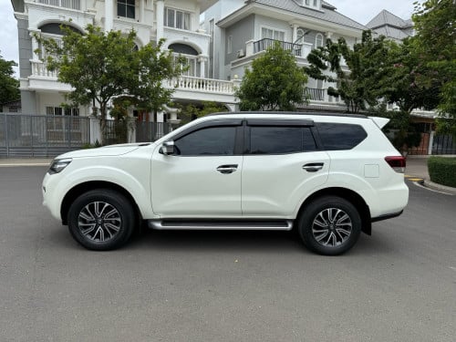 Nissan Terra 2021