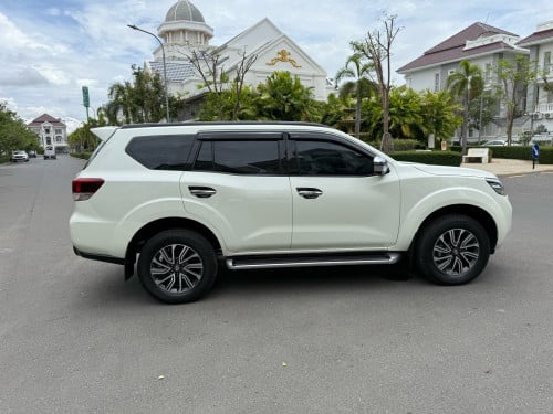 Nissan Terra 2021