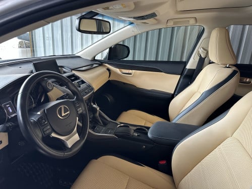 Nx 200t 2016 luxury