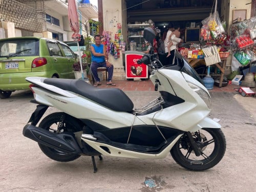 Pcx 015 កាតគ្រីផែនសំណុំ