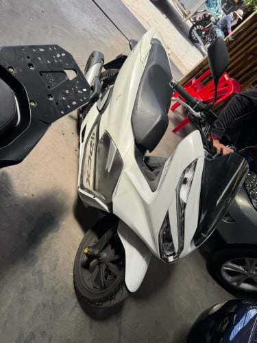 Pcx ក្រដាស់ពន្ធ ទើបទំលាក់ថ្មី 2020, 2021, និង 2022
