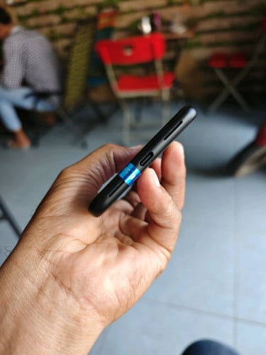 Pixel 4xl 6g/64g_USA(វៃដូរបាន)👉$110