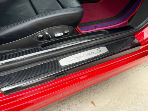 Porsche Cayman S Years : 2014 Option : Full