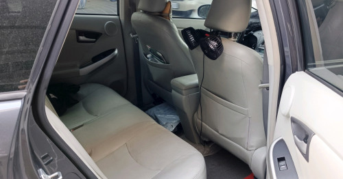 Prius 010