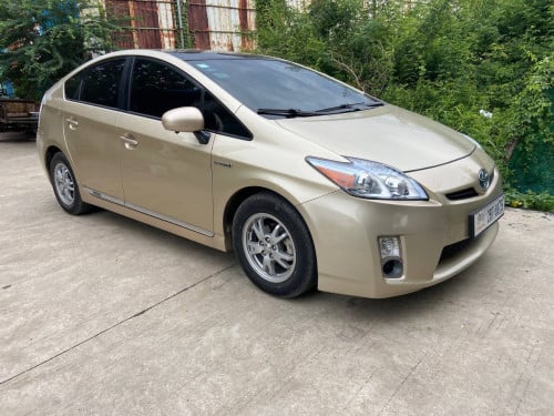 Prius 2011 options 4 solar and Android cameras 360