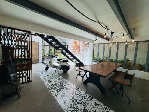 Renovated 3 Bedrooms For Rent in Tonle Bassac Area Close to BKK1