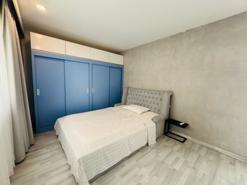 Renovated 3 Bedrooms For Rent in Tonle Bassac Area Close to BKK1