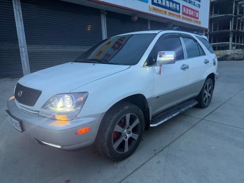RX300 ឆ្នាំ 2001